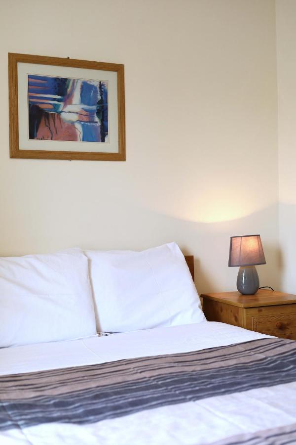 Long Quay Apartments, *
