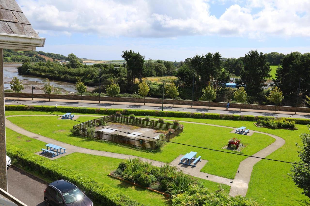 Long Quay Apartments, * Clonakilty