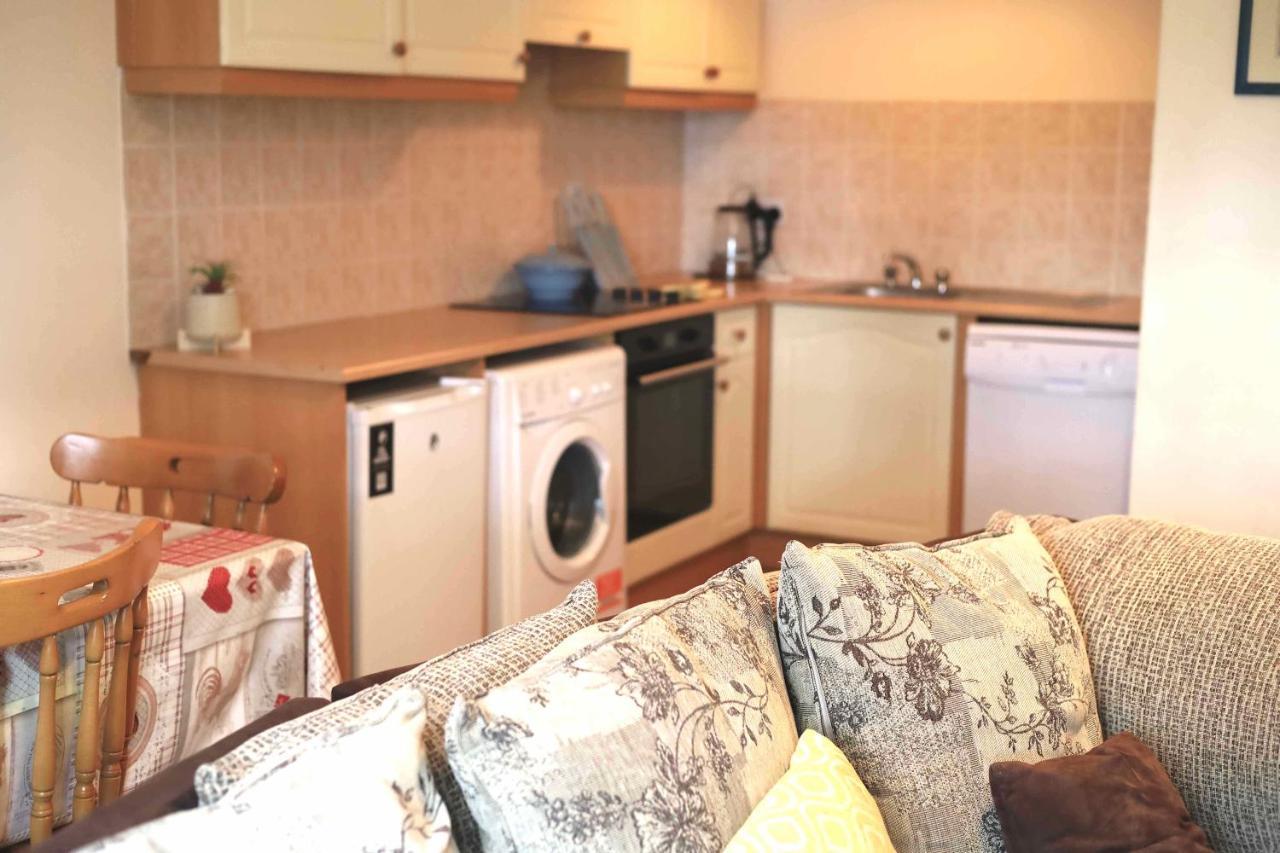 Long Quay Apartments,